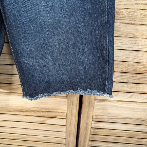 Sonoma Dark Blue Denim Shorts 11 In. Inseam Size 32 NWT - Picture 4 of 12